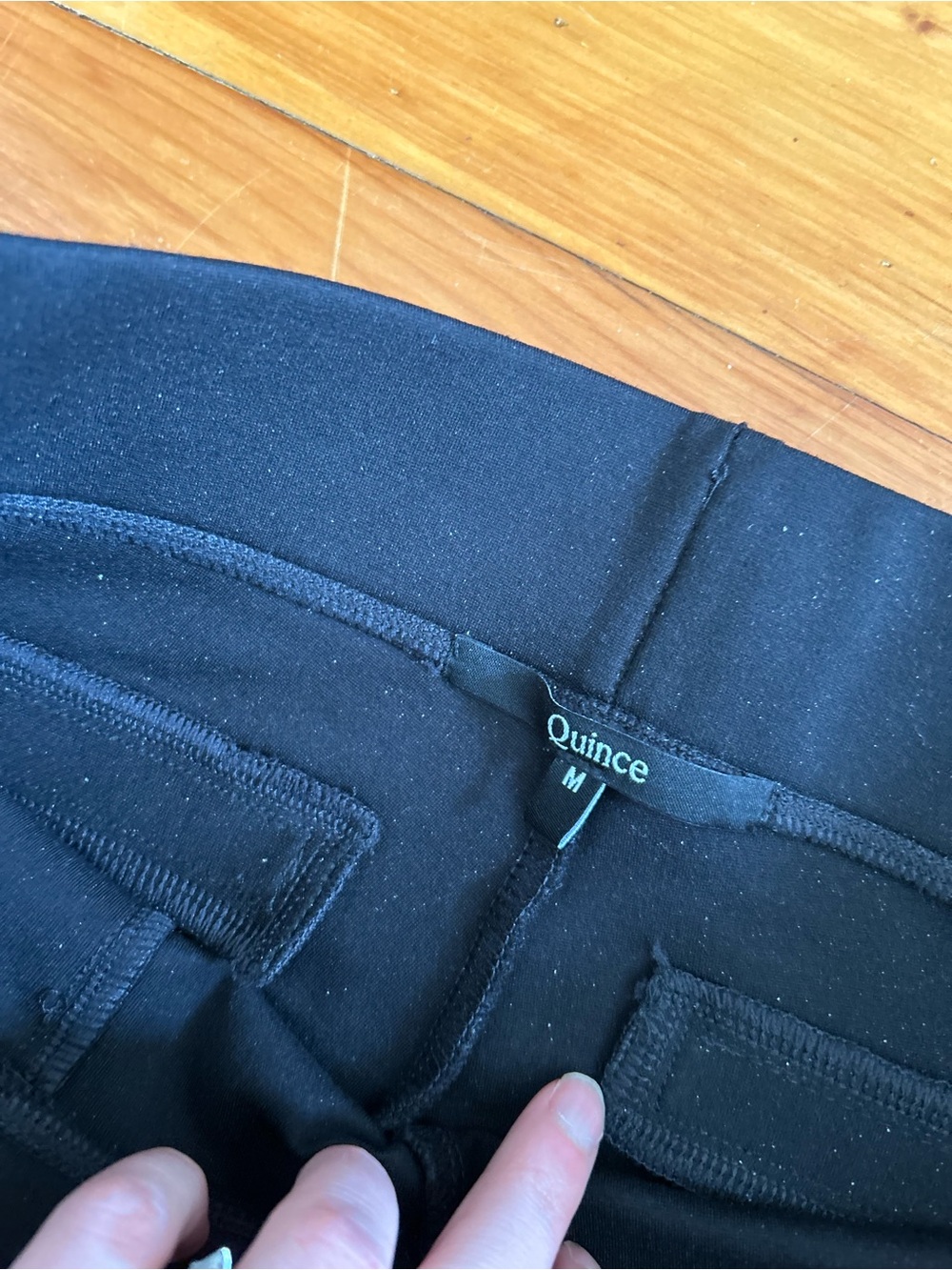 ☀️3/$25 Quince Kick Flare Ponte Pants medium black - Picture 5 of 8